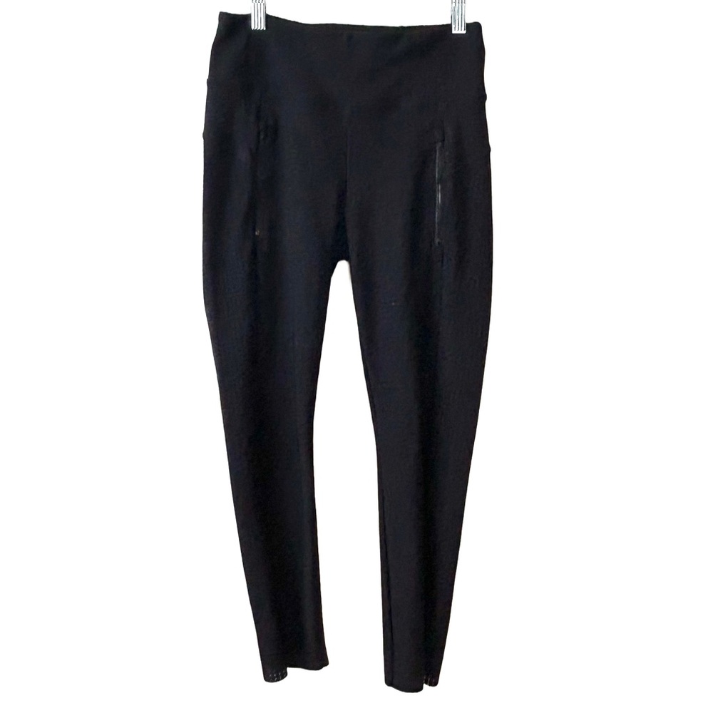Athleta Women's Black Zipper Pocket Crop Ankle‎ Leggings in Size S